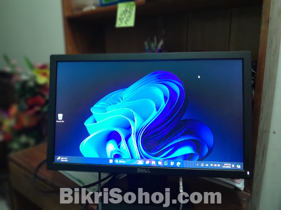 Dell E1916HV 18.5 Inch LED Backlit Monitor